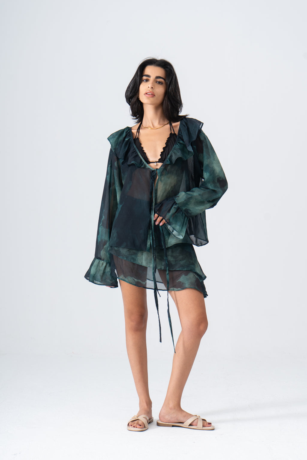 JUNGLE FRILLS