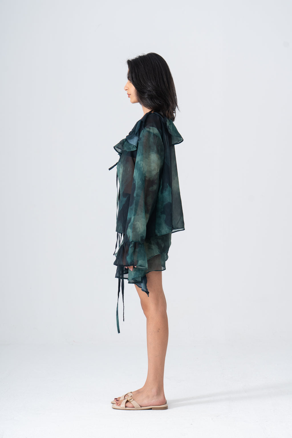 JUNGLE FRILLS
