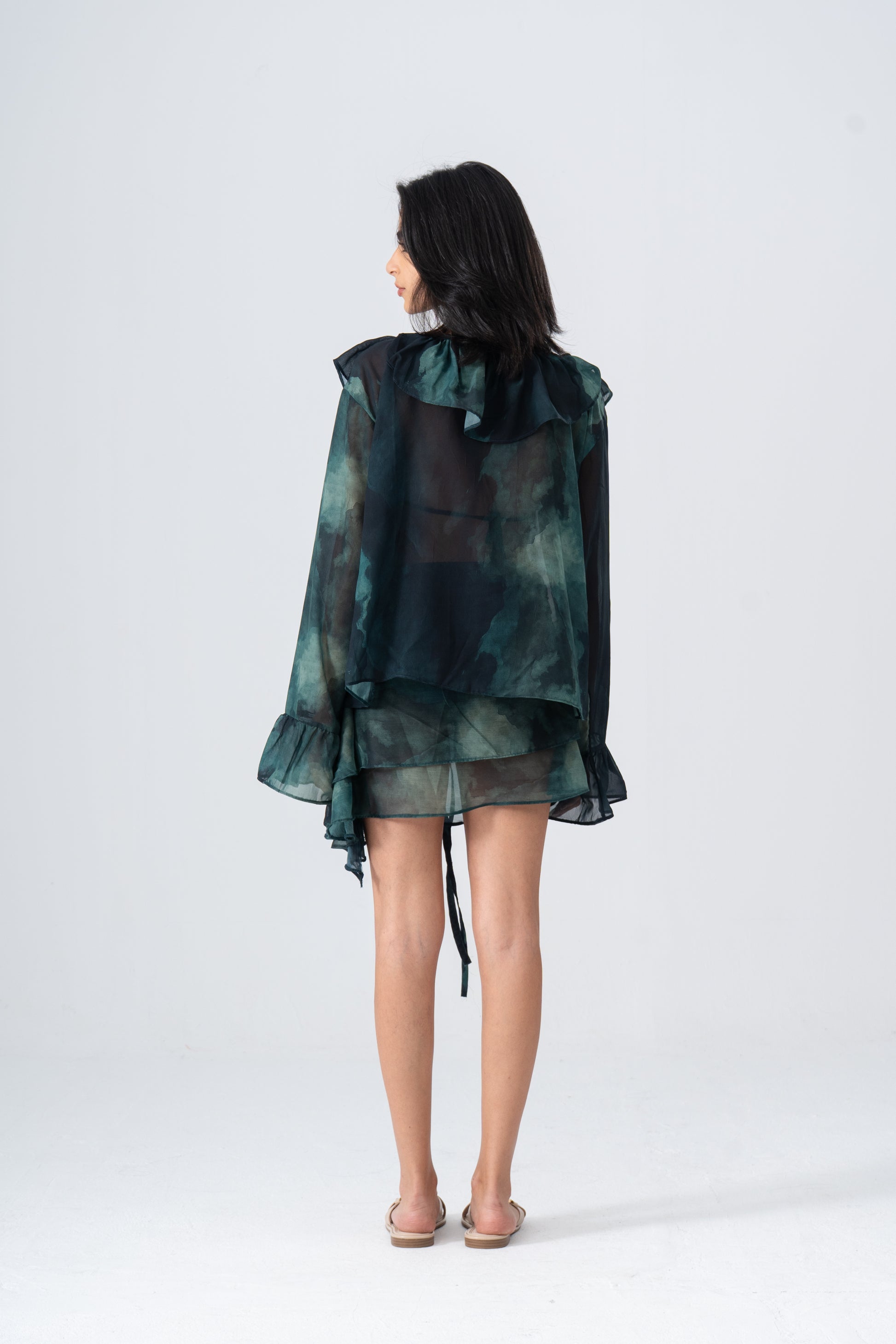 JUNGLE FRILLS