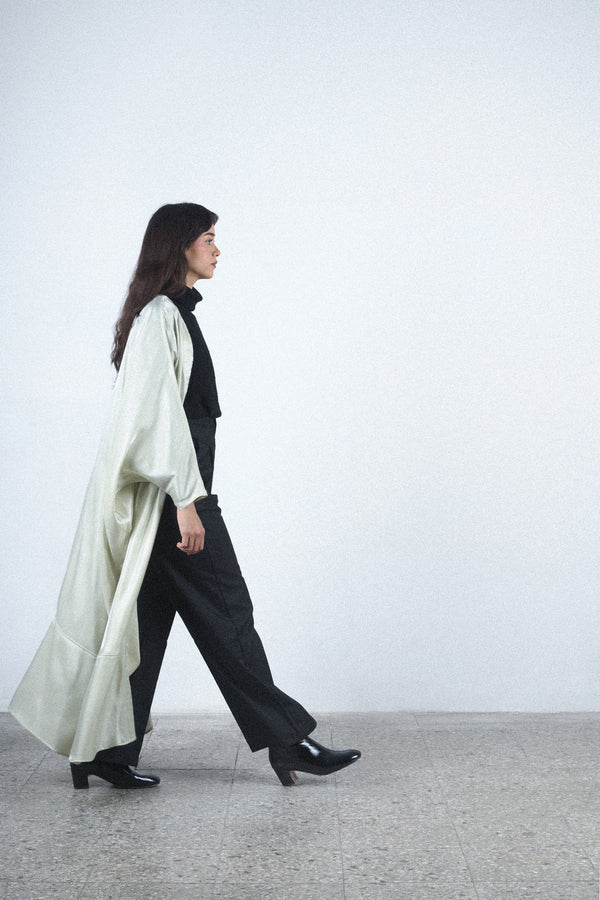 Moon Embroidered abaya - Mint