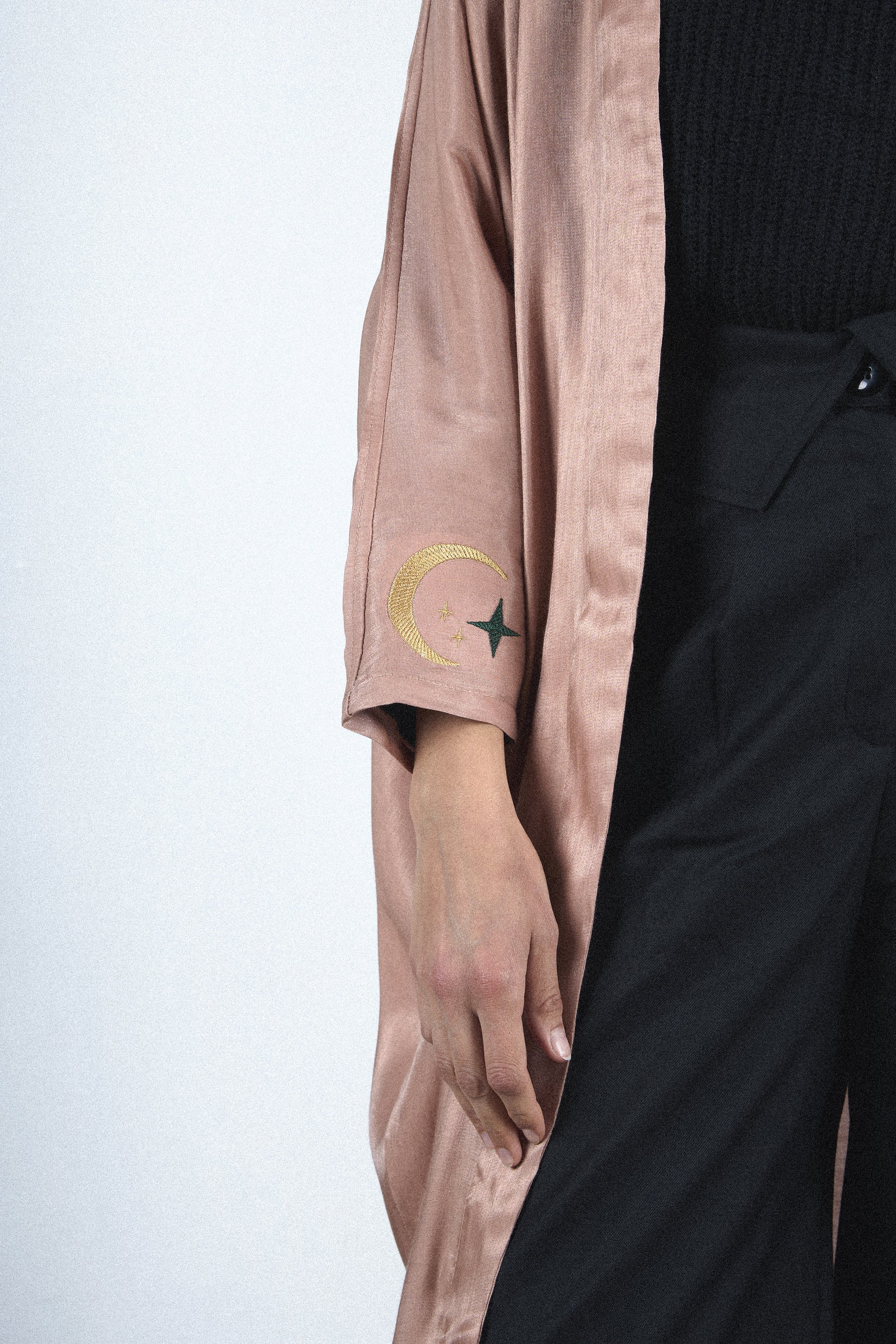 Moon Embroidered abaya - Beige