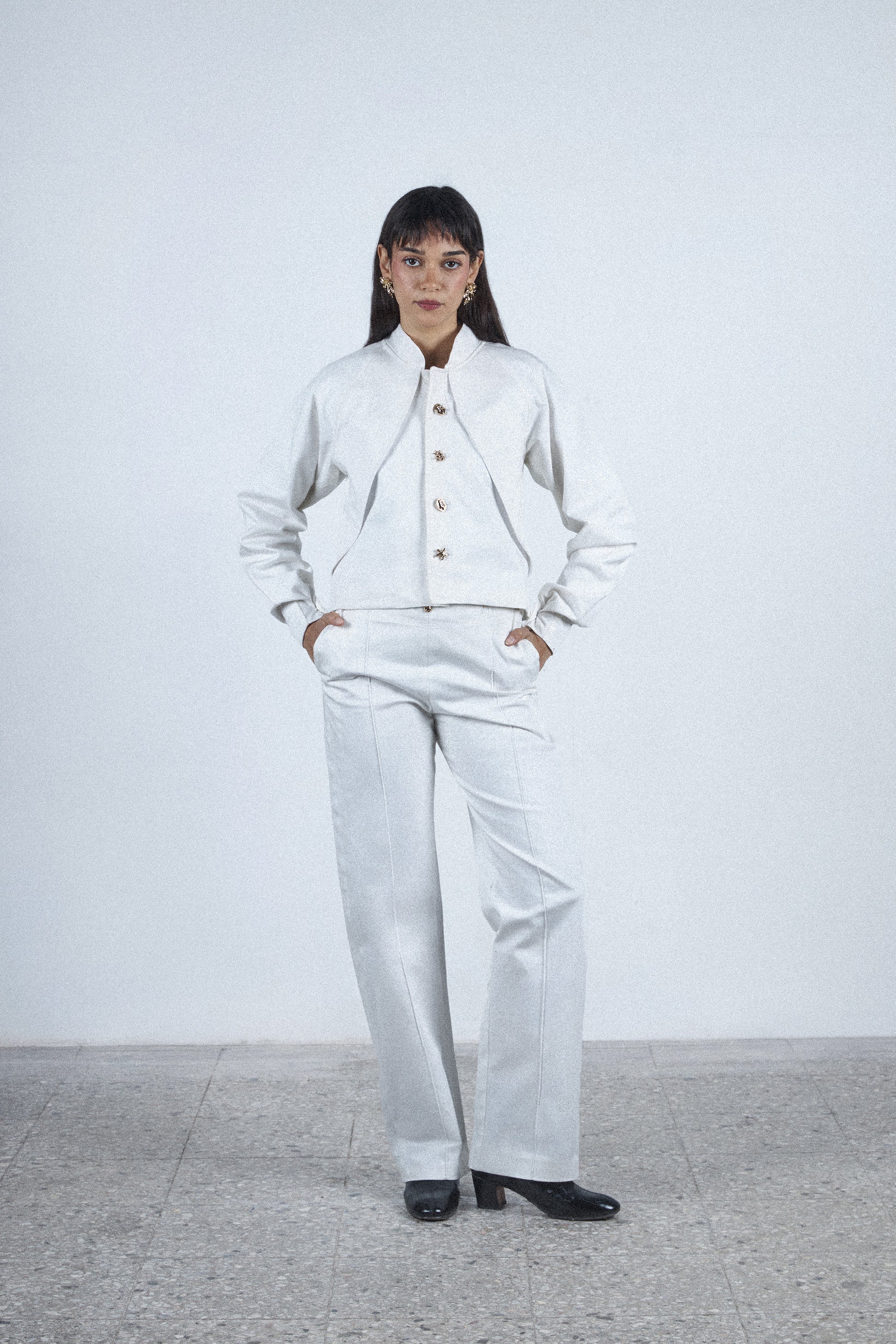 White curved blazer set