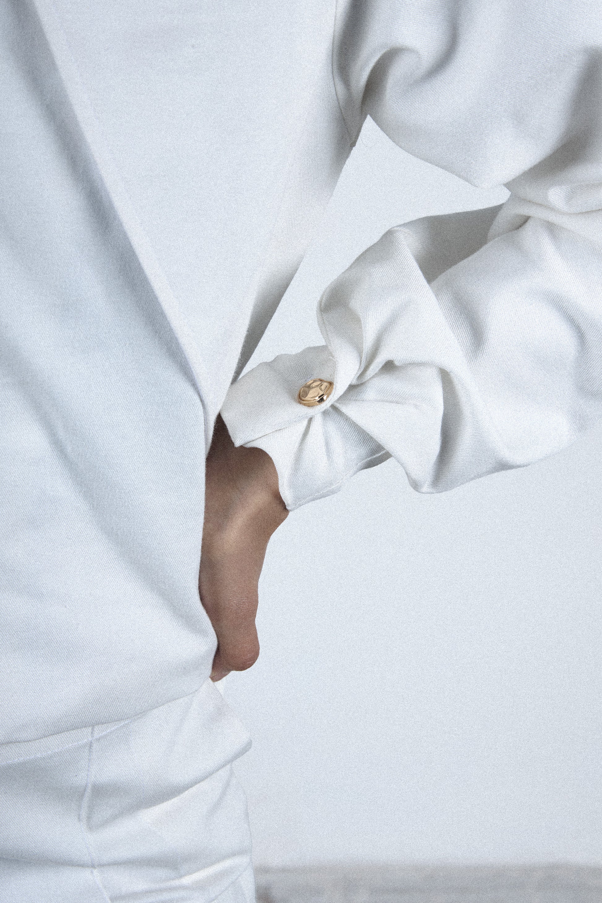 White curved blazer set