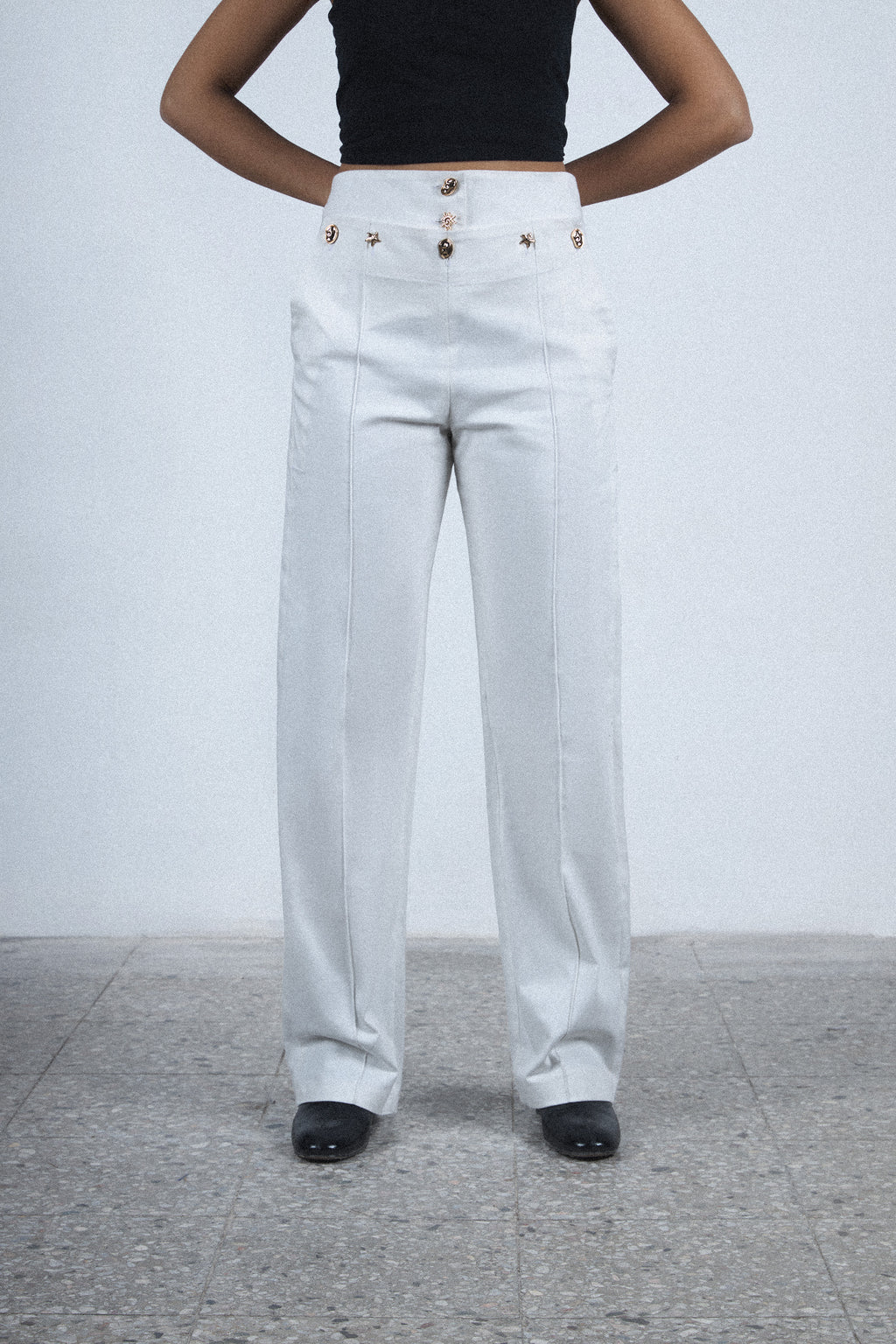 White curved blazer set