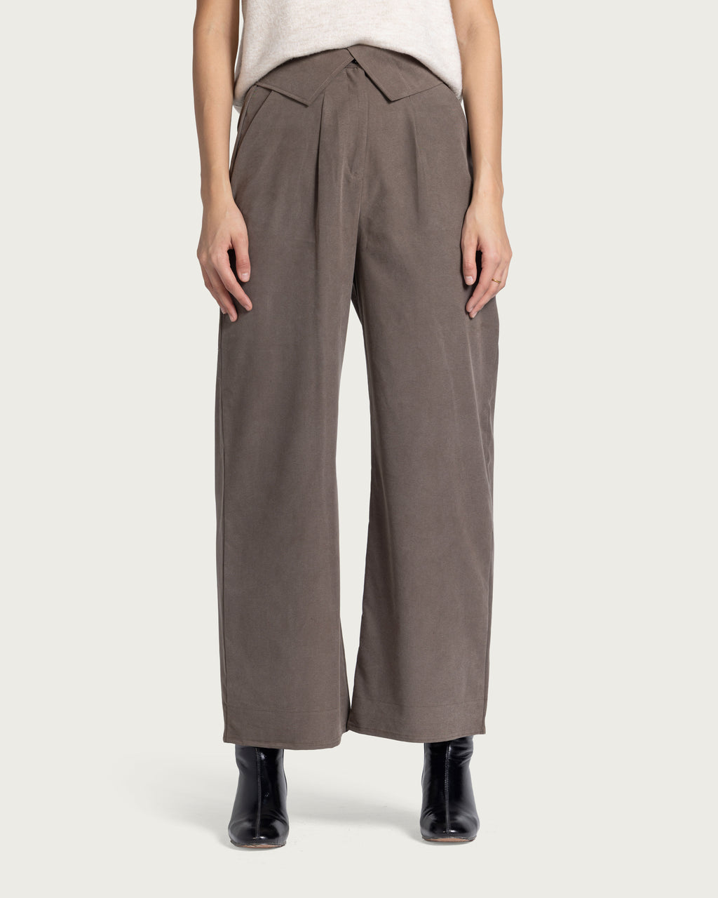 VAÏ Tailored Wide-Leg Pants - Brown